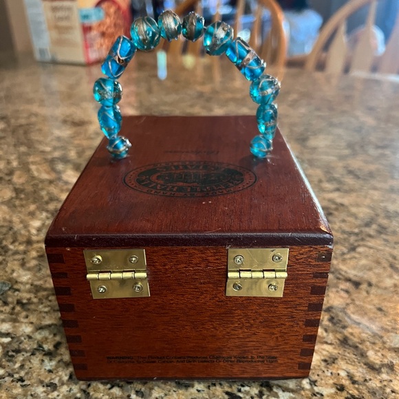 Vtg Handmade Cigar Box handbag / handled box - Picture 4 of 14